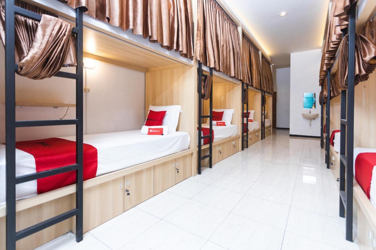 Reddoorz Hostel @ Malang City Center 2 Bagian luar foto
