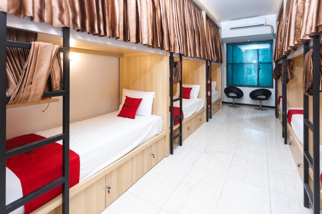 Reddoorz Hostel @ Malang City Center 2 Bagian luar foto